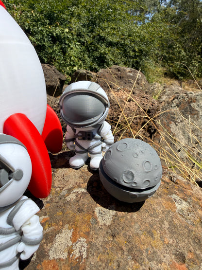 🚀 Astronauts, Rocket & Moon Clicker – Space Adventure Play Set