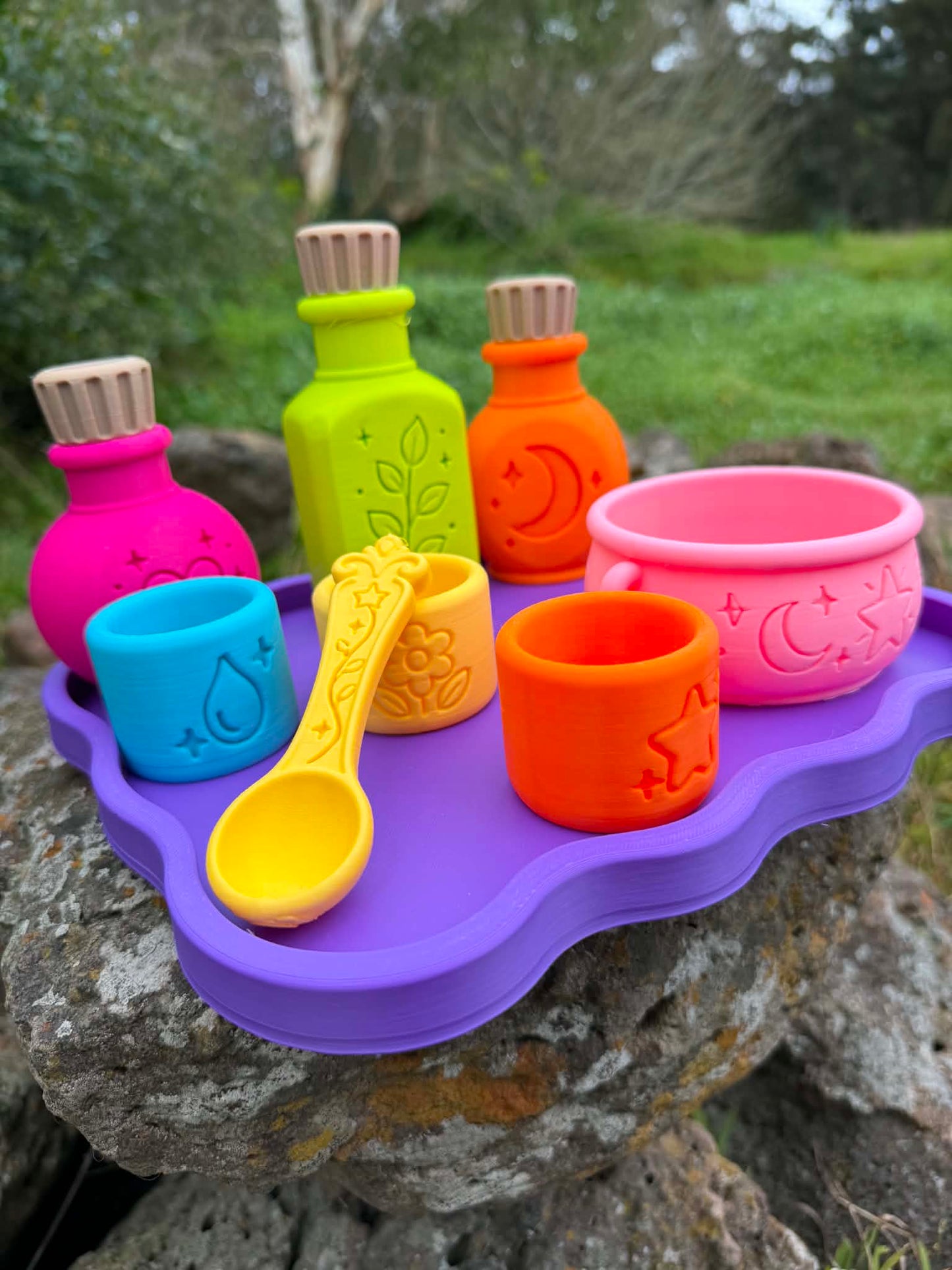✨ Magical Potion Play Set – Vibrant Colours & Whimsical Details ✨