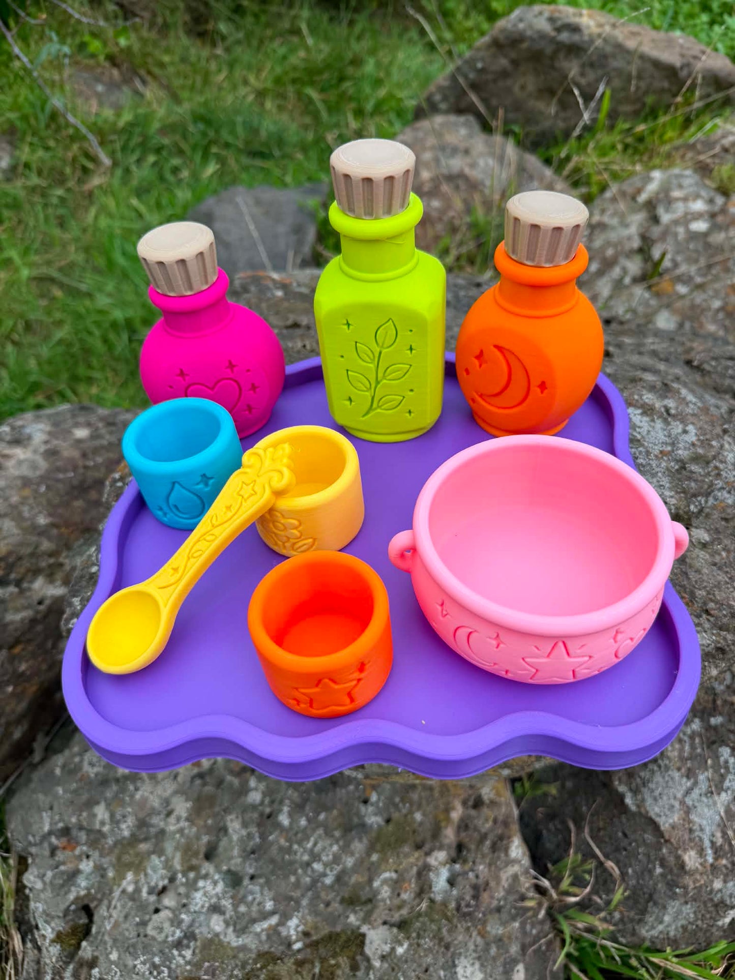 ✨ Magical Potion Play Set – Vibrant Colours & Whimsical Details ✨