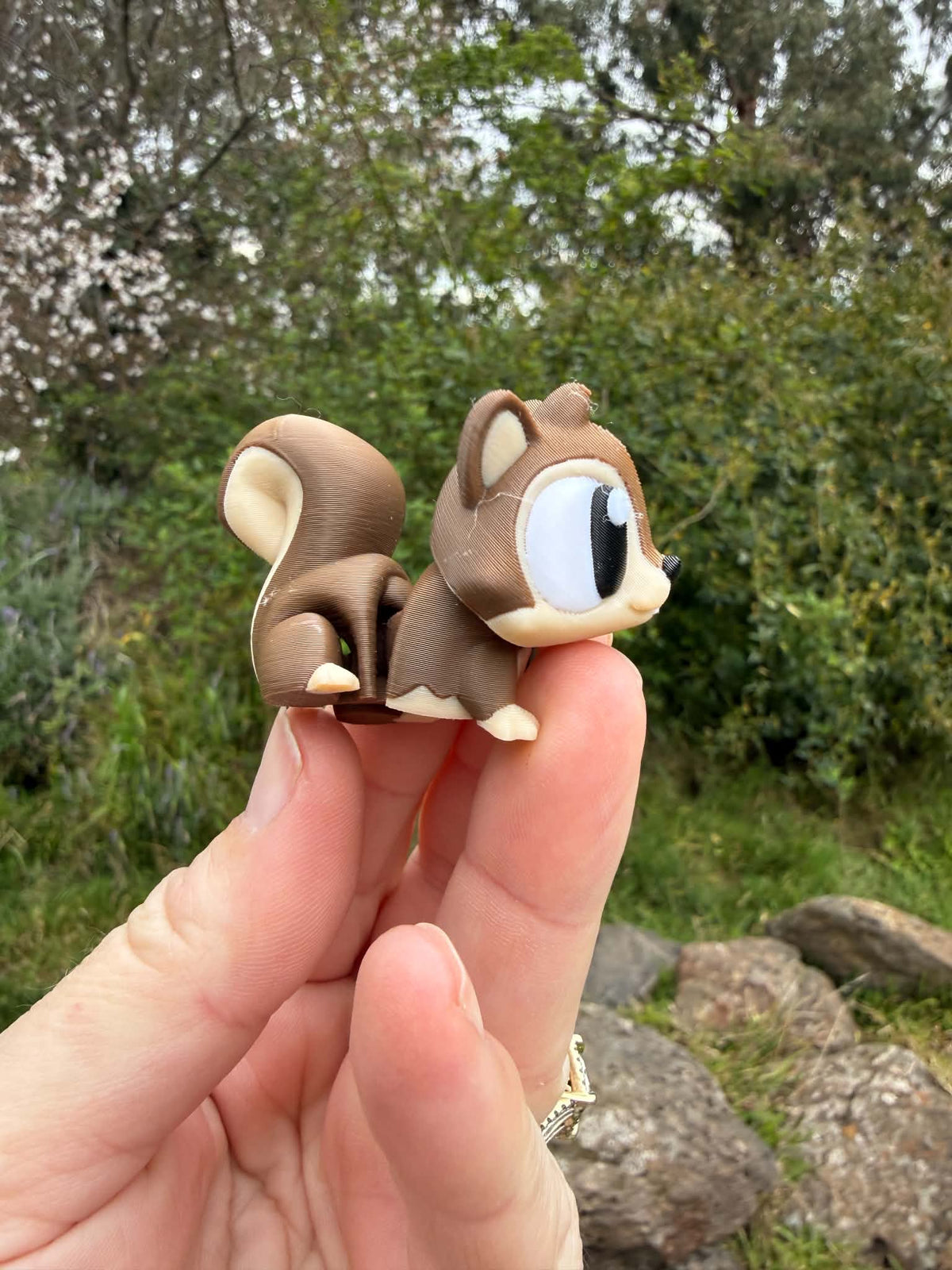 3D Printed Squirrel Habitat – Two Squirrels + Lift‑Open Storage Lid