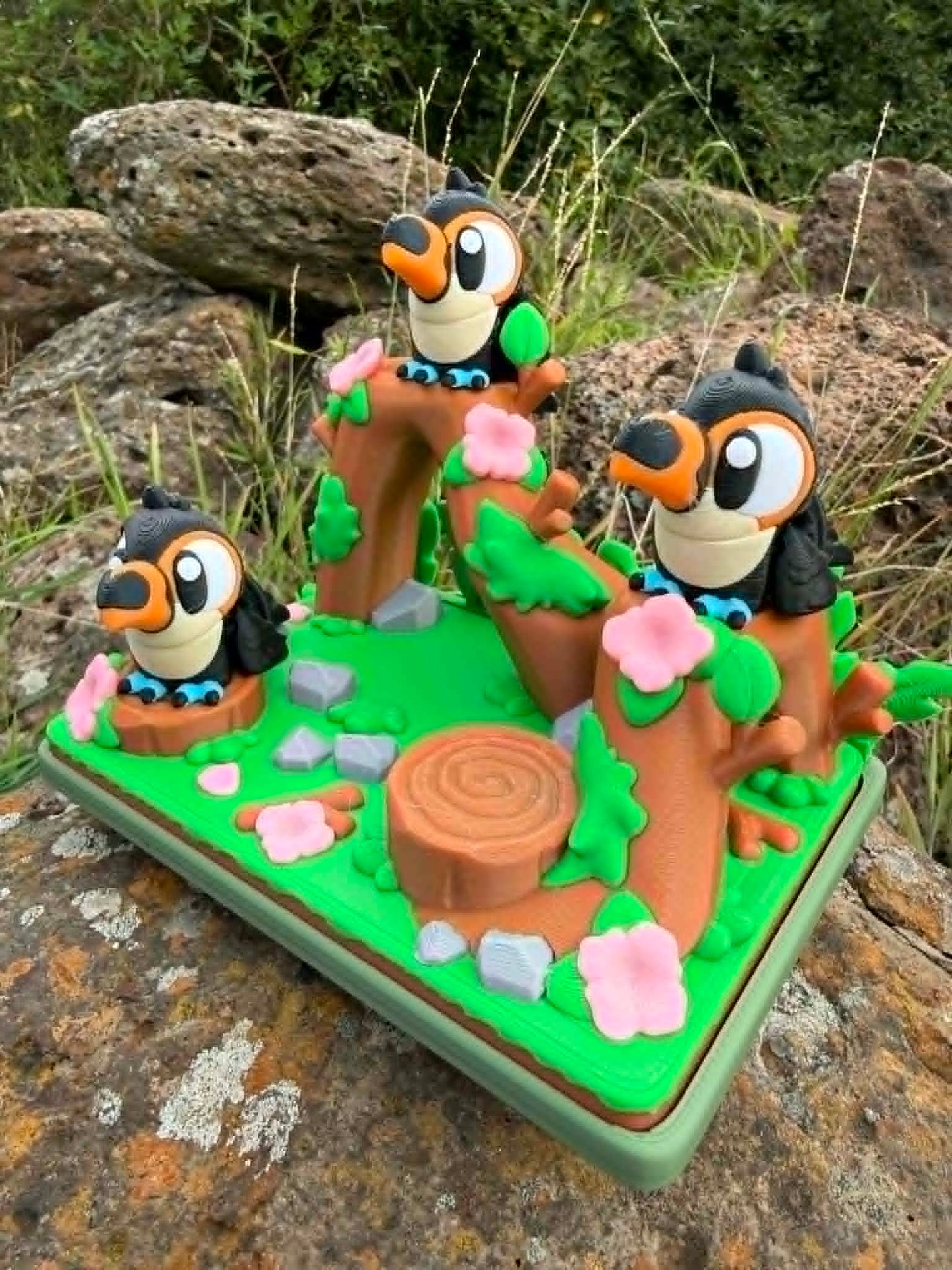 Toucan Tropical Mini Habitat – 3 Articulated Toucans Included | 3D Printed Jungle Playset