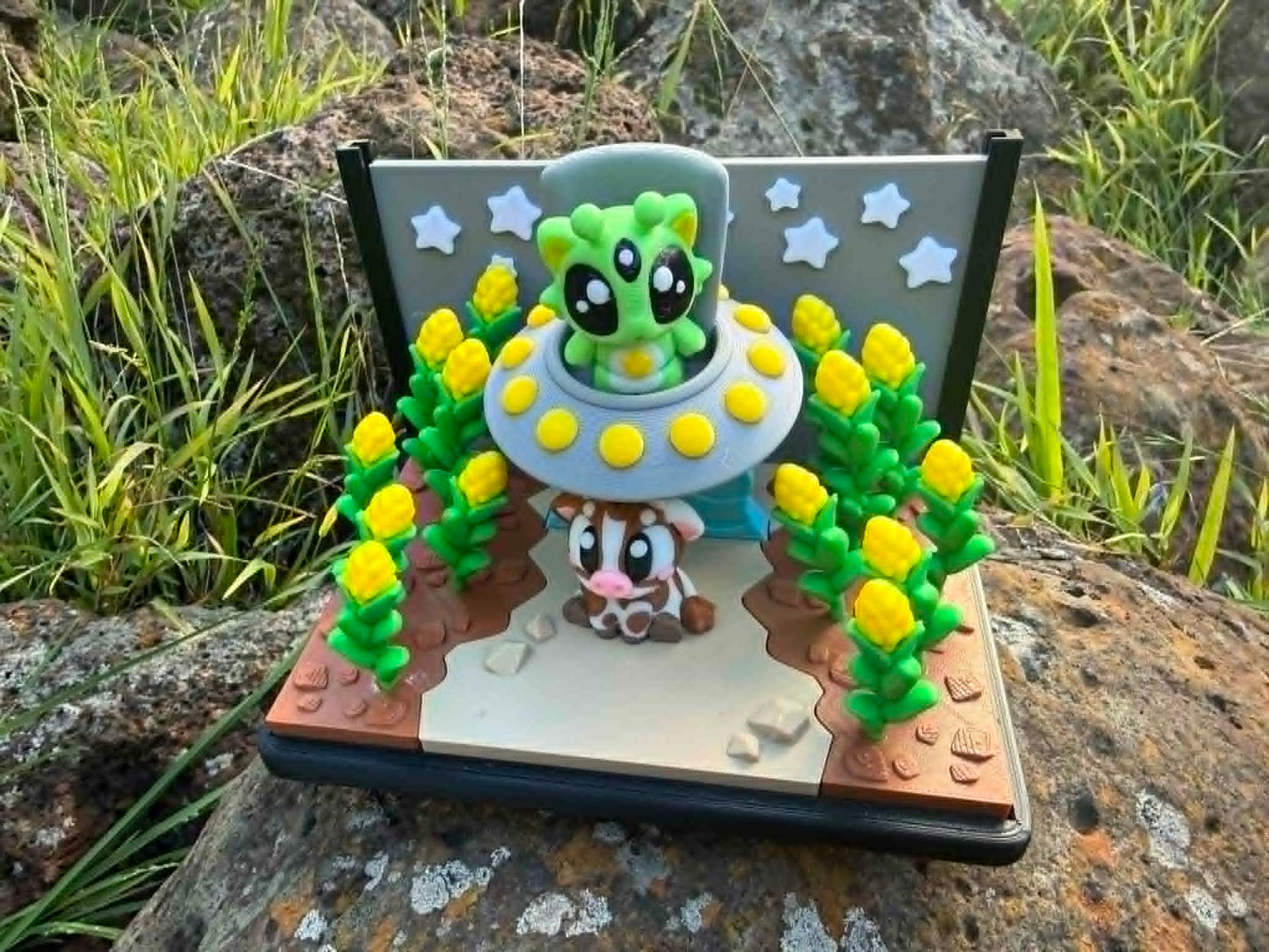 Alien & Cow Abduction Mini Habitat