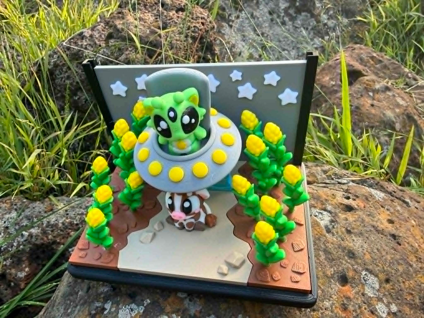 Alien & Cow Abduction Mini Habitat