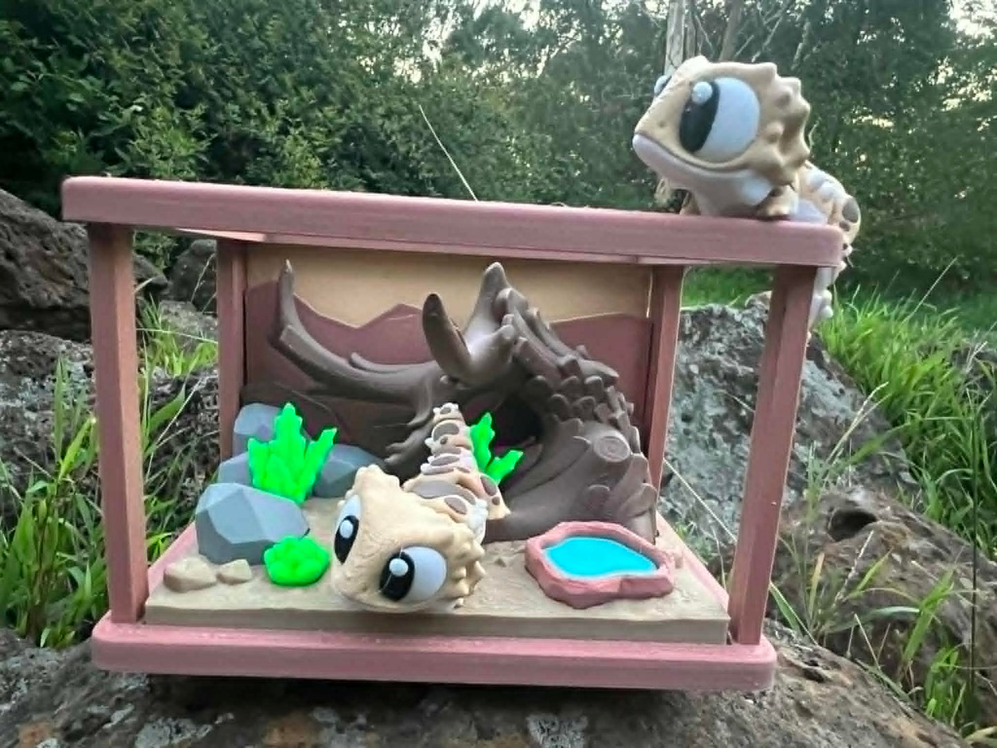 Bearded Dragon Mini Enclosure – Two Bearded Dragons | 3D Printed Habitat Playset