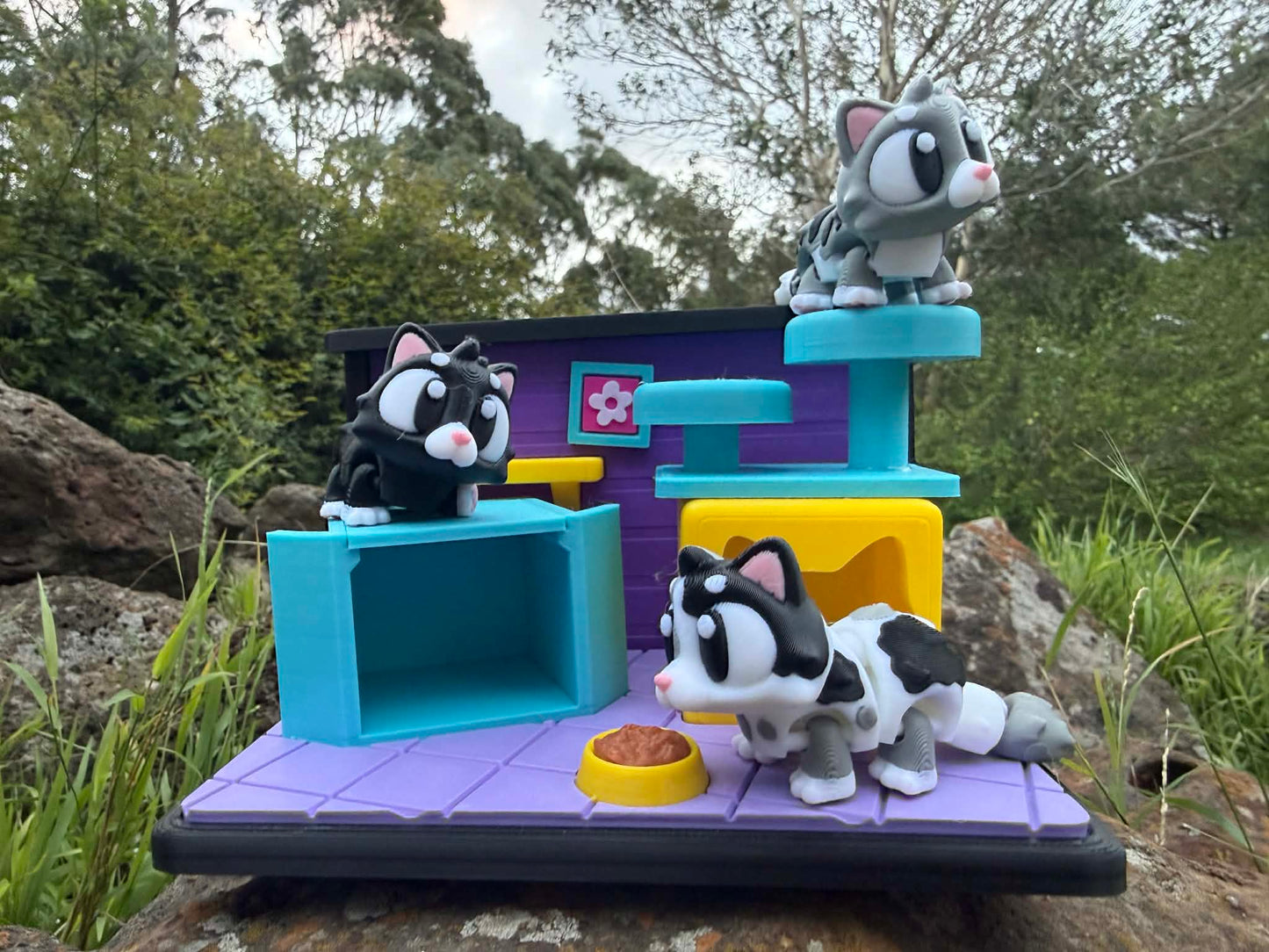Cat Play Set – 3D Printed Miniature Cats | Cute Shelf Décor for Kids & Cat Lovers