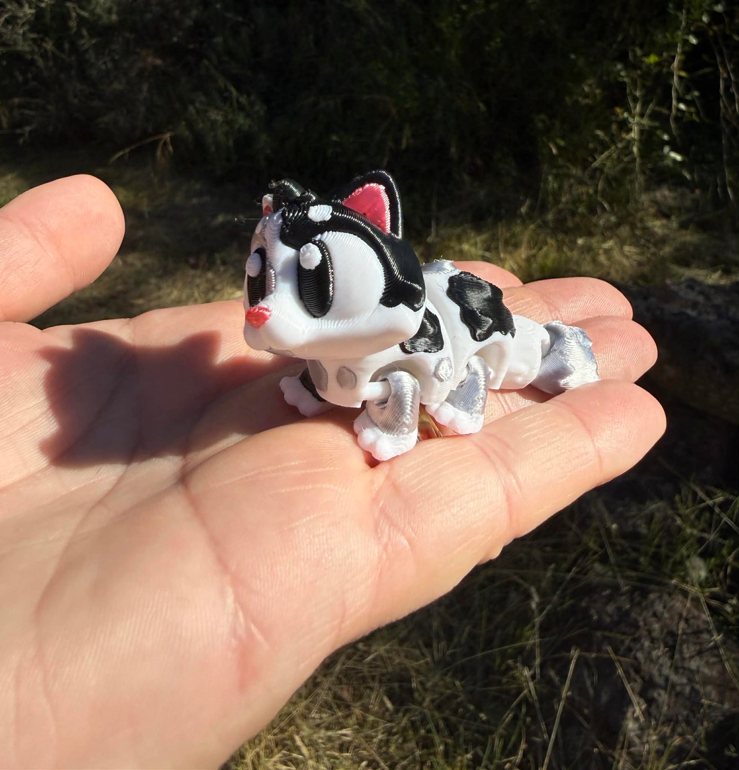 3D Printed Cat Figurine – Small World Play Toy, Australian Handmade Kitty (3-4cm)