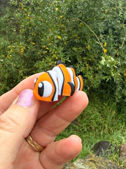 3D Printed Fish Figurines – Blue Tang, Clownfish, Butterfly Fish – Small World Play Decor