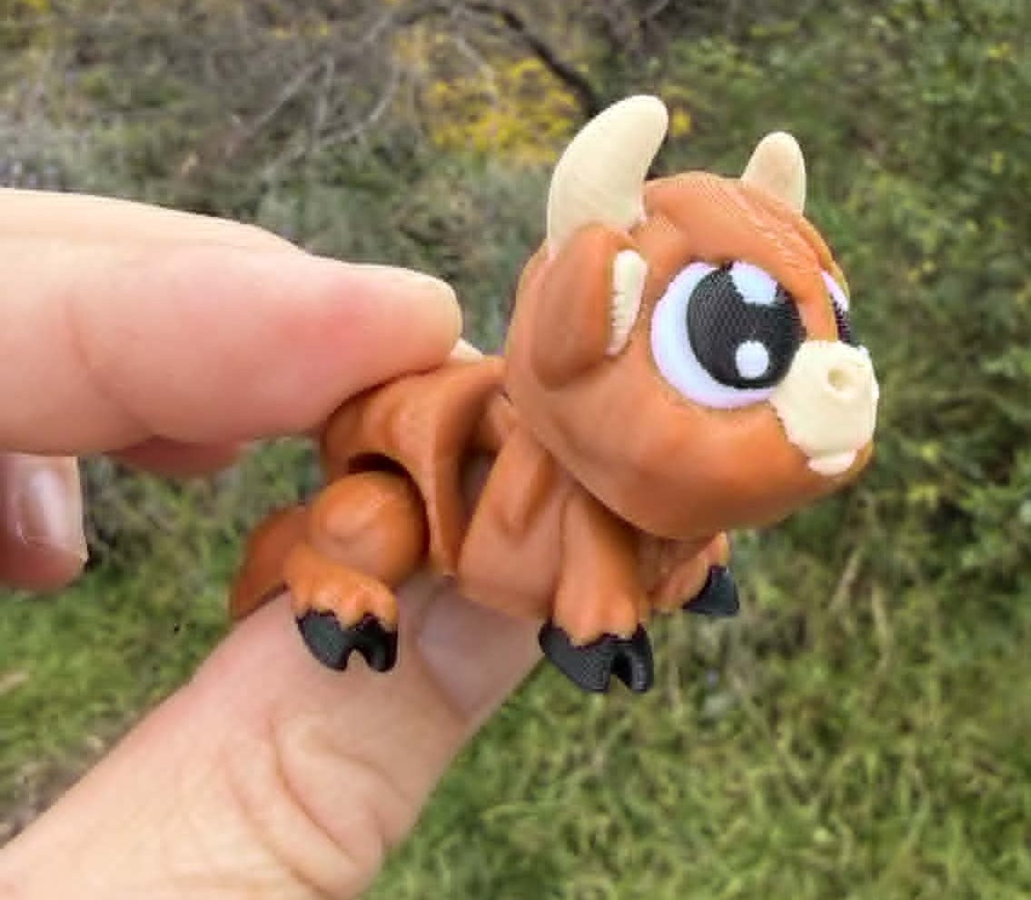 3D Printed Highland Cow Mini Figurine – Australian Handmade Farm Animal Toy