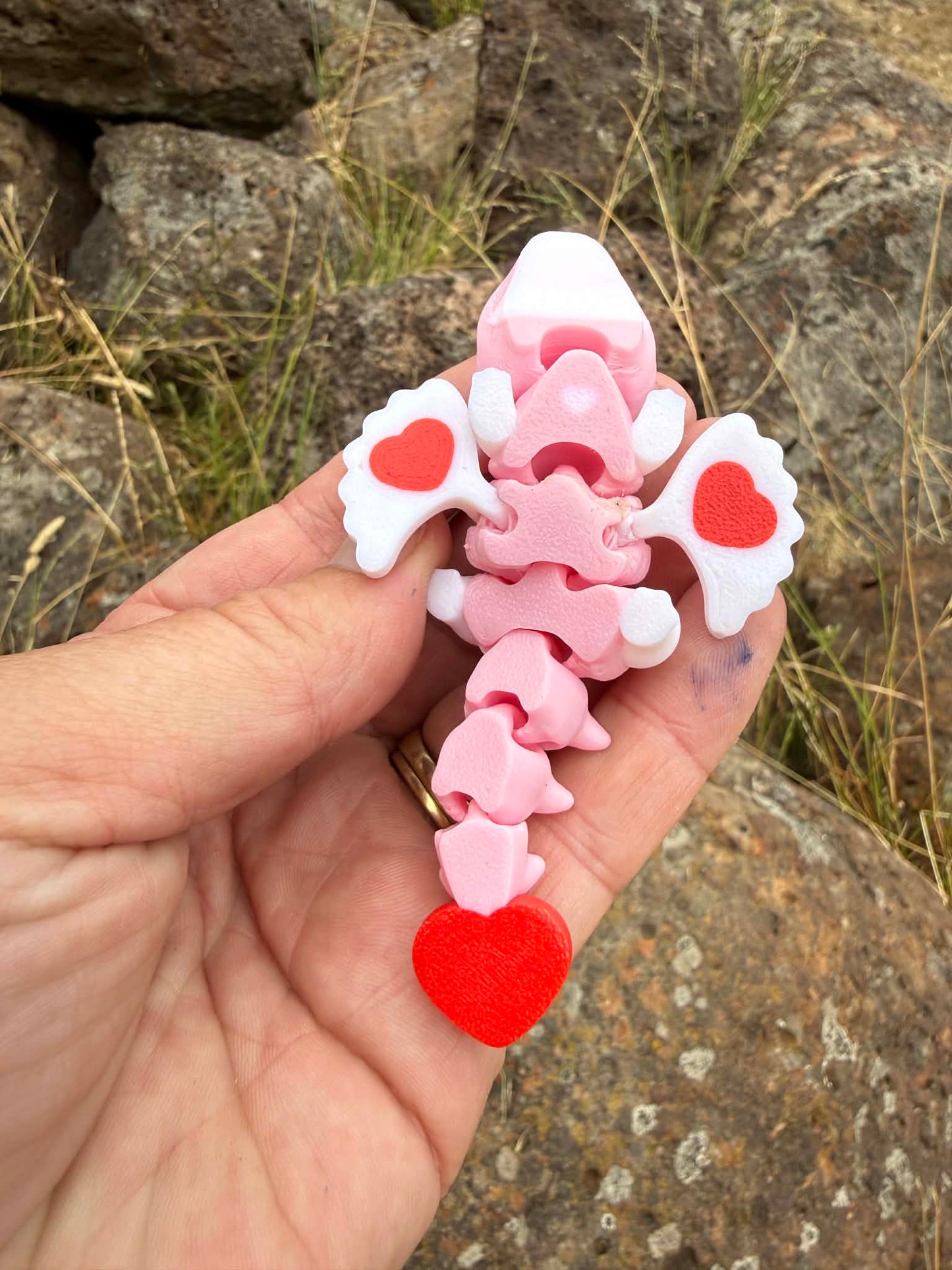 Heart Mini Dragon with Rose – Cute Articulated 3D Printed Gift