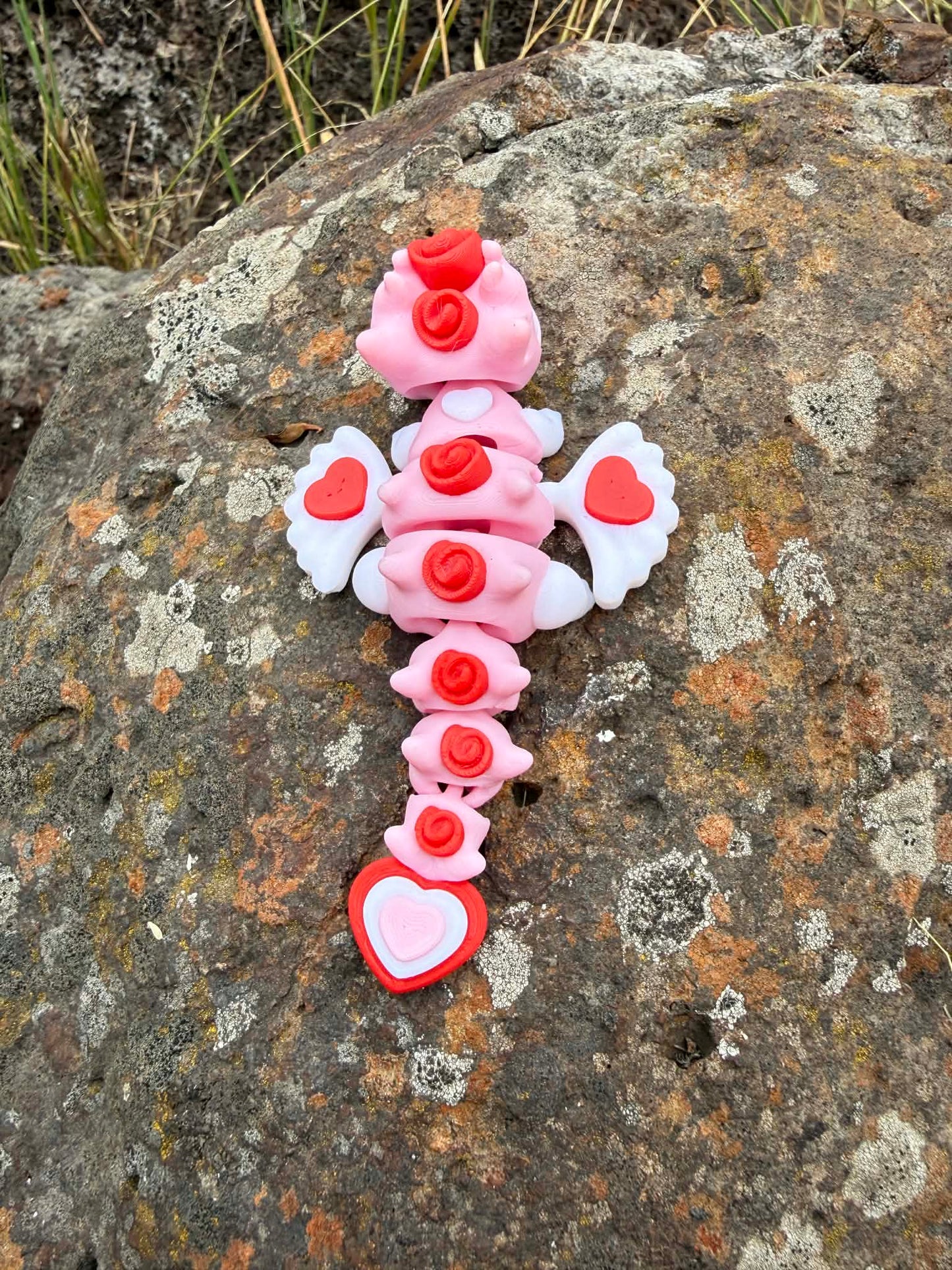 Heart Mini Dragon with Rose – Cute Articulated 3D Printed Gift